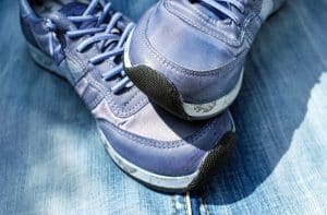 Peinture à chaussure : guide complet pour choisir et utiliser les meilleures options